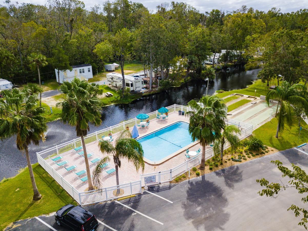 Homosassa River Rv Resort Buitenkant foto